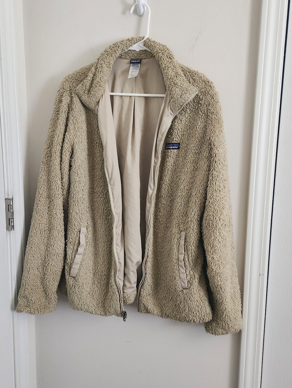 Patagonia Tan Teddy Zip Coat XL